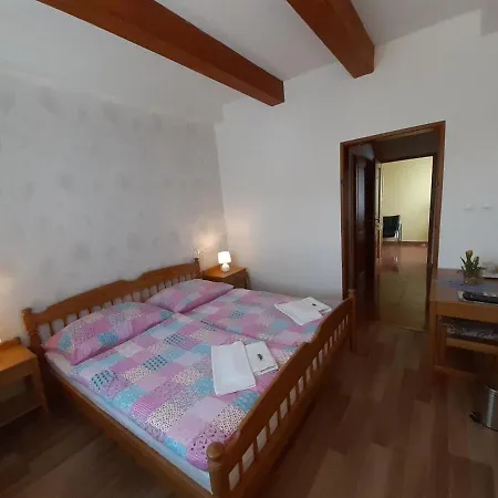 Sefcik Guest house