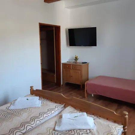 Πανσιόν Sefcik 3*